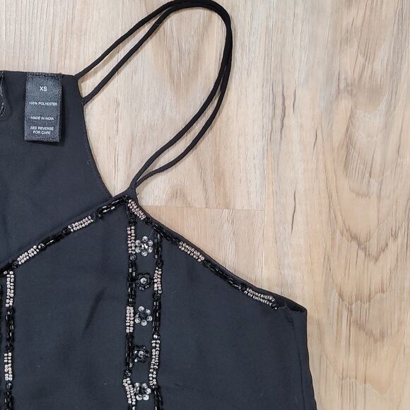 🔹️BKE Black Beaded Flowy Sleeveless Top XSmall - Picture 4 of 9